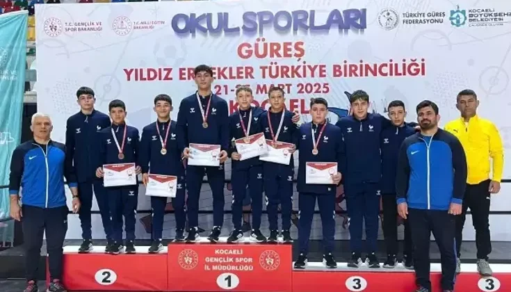 Denizlili Güreşçiler Türkiye Şampiyonu Oldu