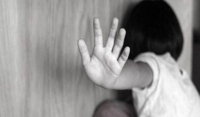 Okulda mide bulandıran iddia! Memur 3 çocuğa cinsel istismarda bulundu
