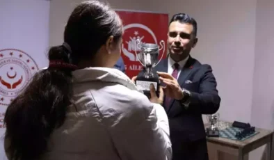 Erzurum’da 9. Satranç Turnuvası Coşkuyla Gerçekleştirildi