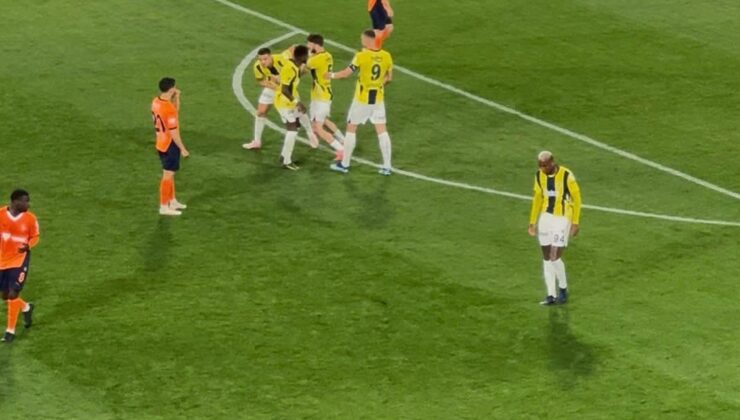 Tadic ve Talisca arasında gerginlik! Üzerine yürüdü